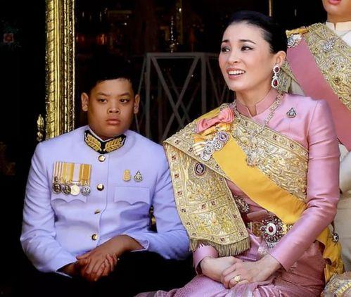 王室最新爆料视频,最新爆料视频揭露王室不为人知的一面